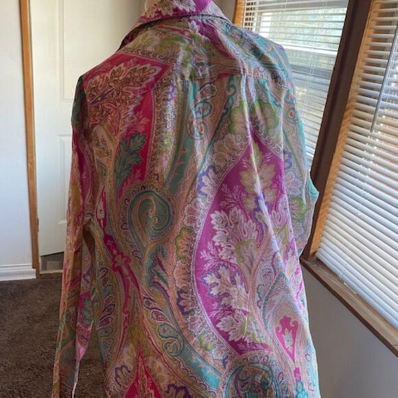 Lauren Ralph Lauren Pink Paisley Button down roll tab sleeves shirt, size 2X - Picture 2 of 3